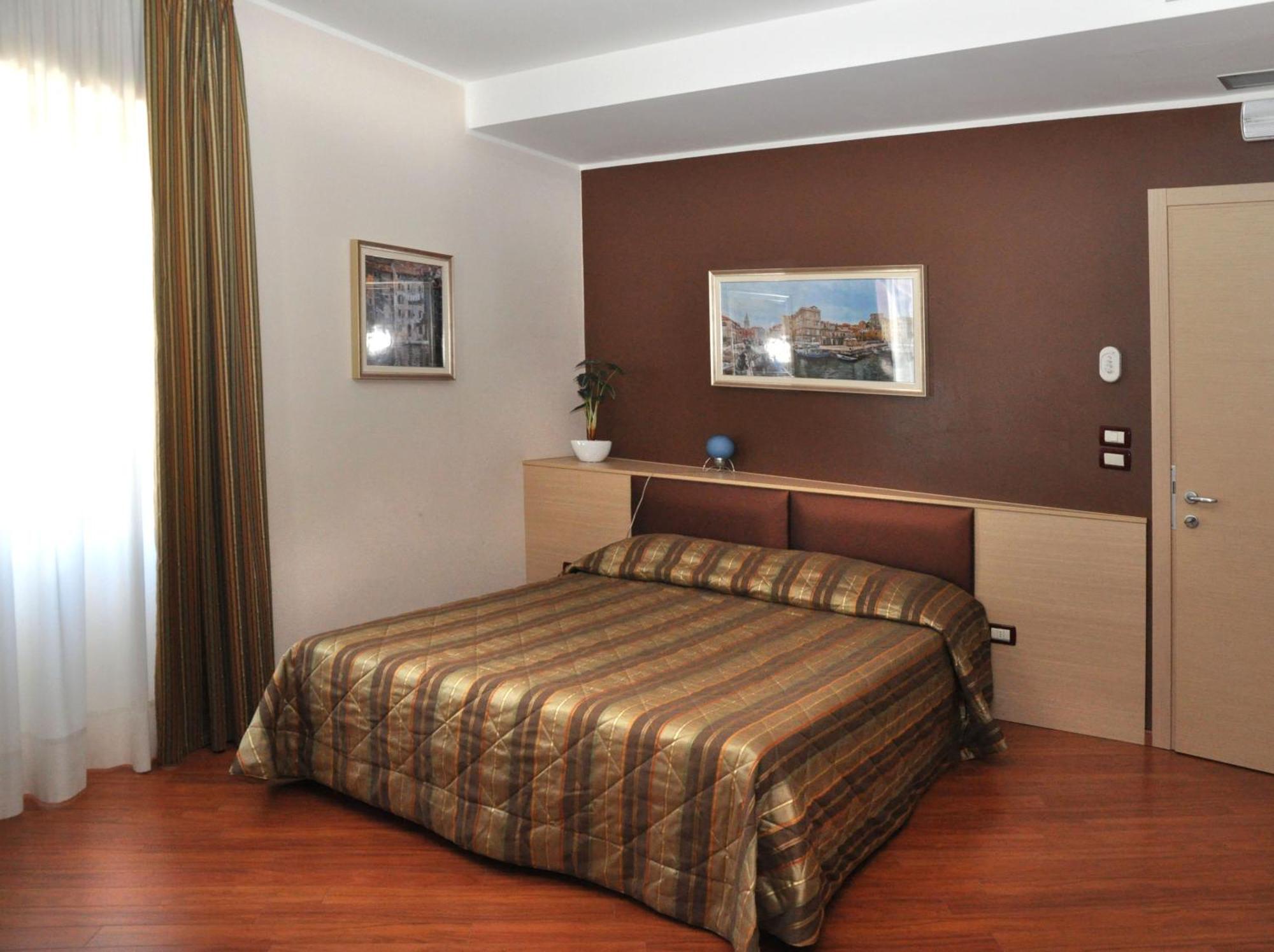 Dulcinea Hotel Муджа Экстерьер фото